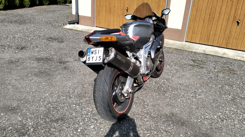 Aprilia Rsv 1000 r, factory