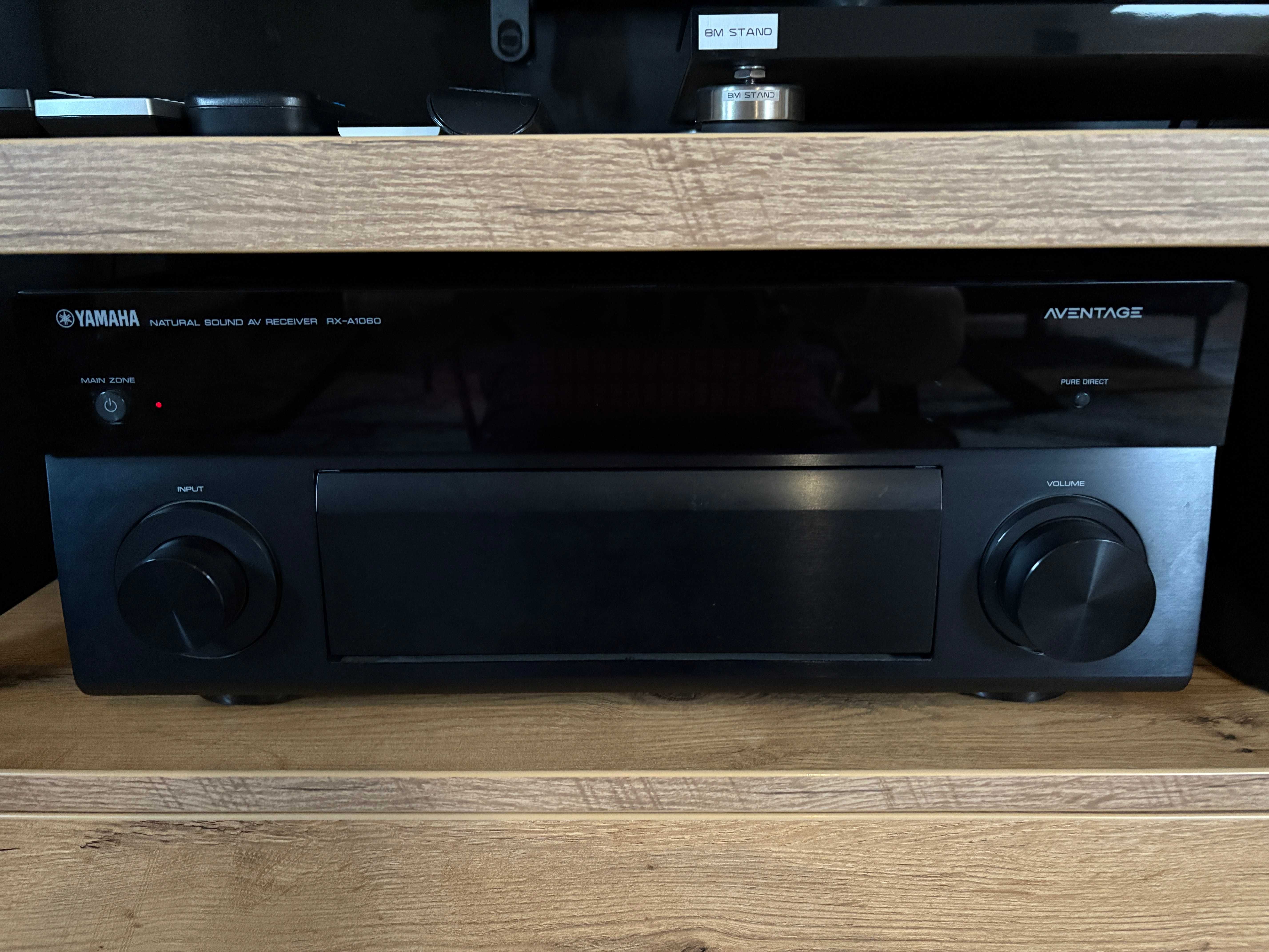Amplituner YAMAHA RX-A 1060