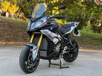 BMW S 1000 XR Tricolor