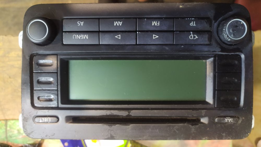 Магнитола Фольксваген гольф