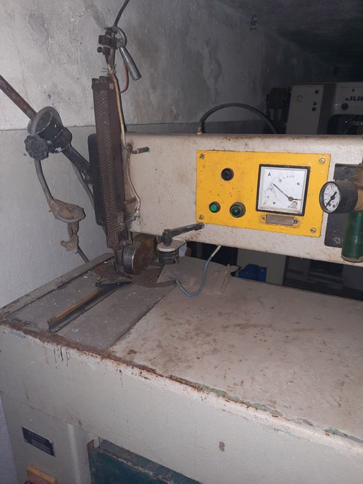 Máquina de cozer folha Kupper 900