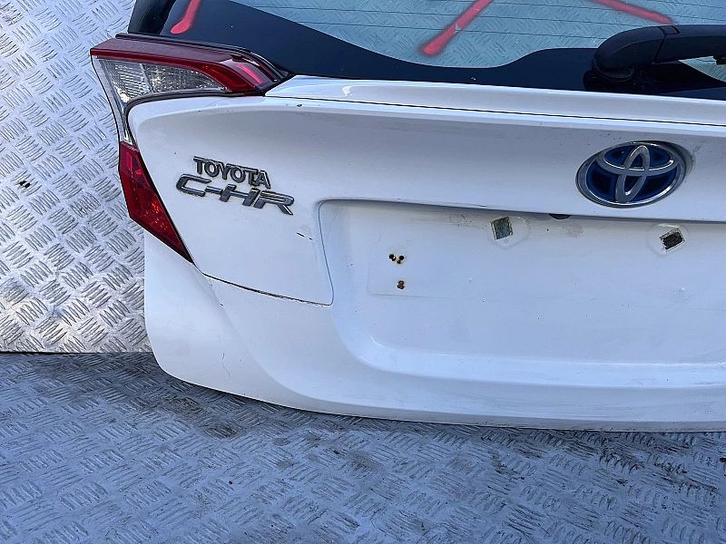 Klapa Bagaznika Kpl Toyota C-Hr Chr Org