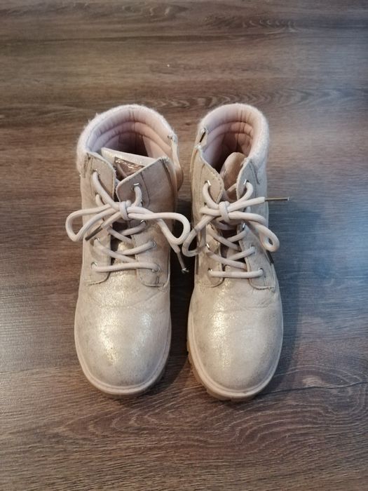 Buty dziewczęce young style 34