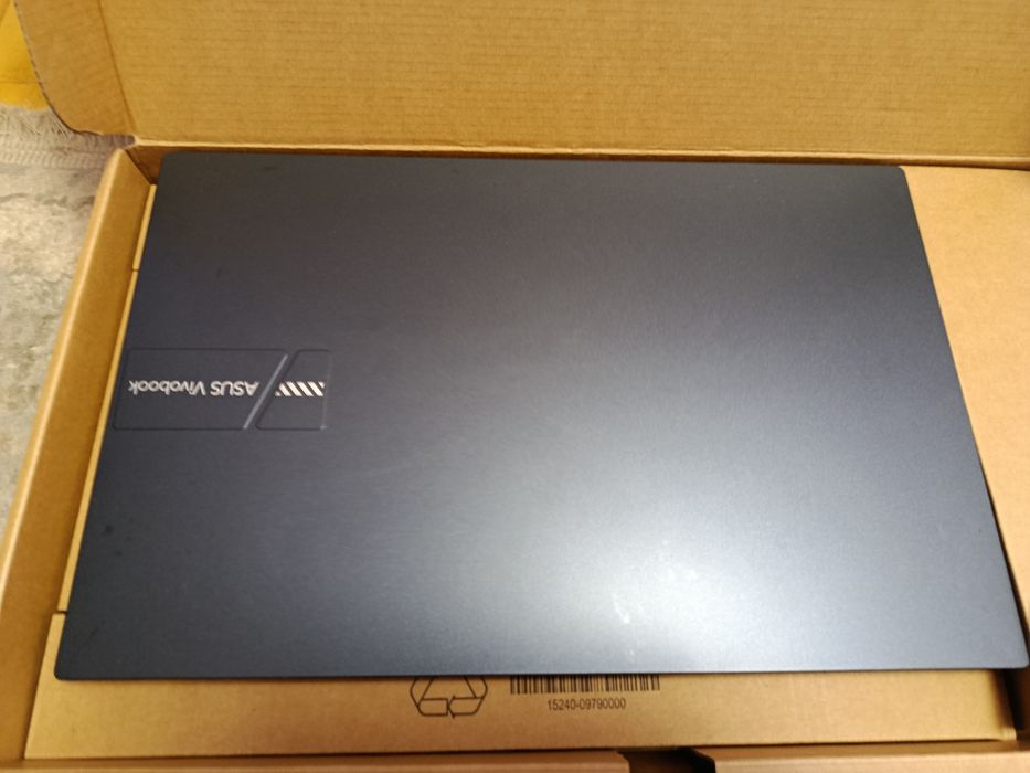 Ноутбук ASUS vivobook