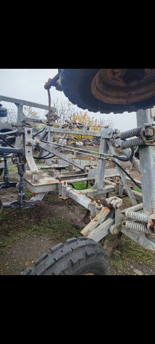 Продам Т-150 с культиватором и плуг 5 корпусов двигатель после кап рем