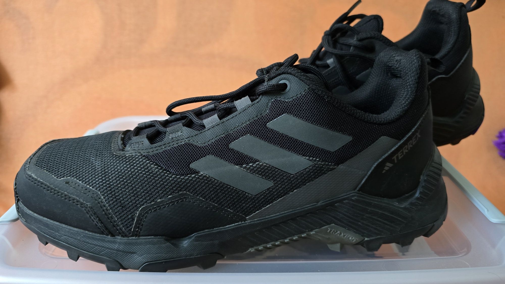 Adidas Terrex Traxion roz 45 1/3