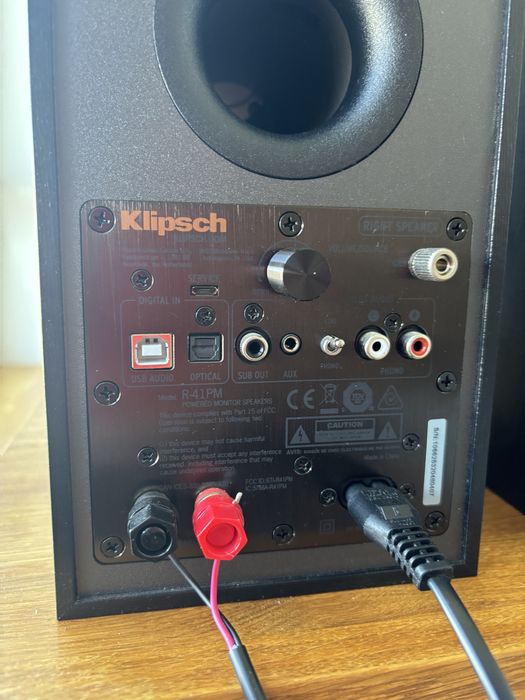 Активные полочные колонки Klipsch Reference R-41PM Black