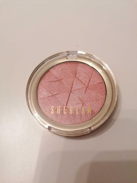 Rozświetlacz sheglam