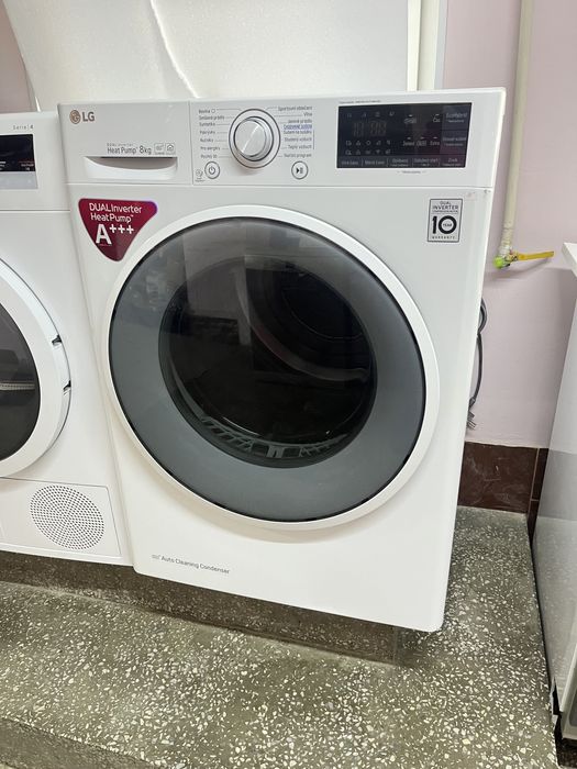 Сушка для одягу LG