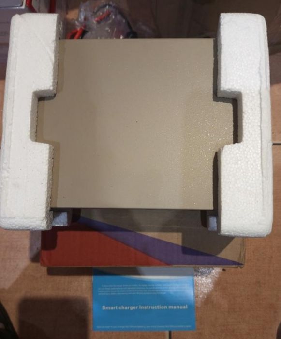 Зарядний імпульсний пристрій 20А.