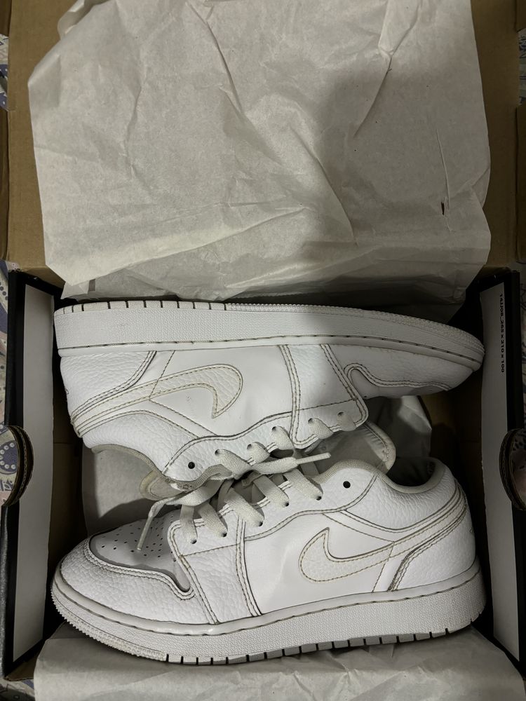 Nike air jordan 1 low