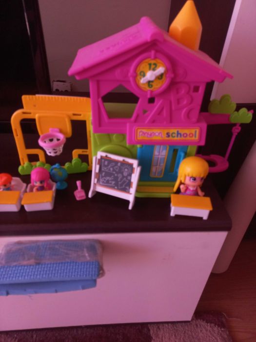 Vendo Escola Pinypon - Usada apenas uma vez!