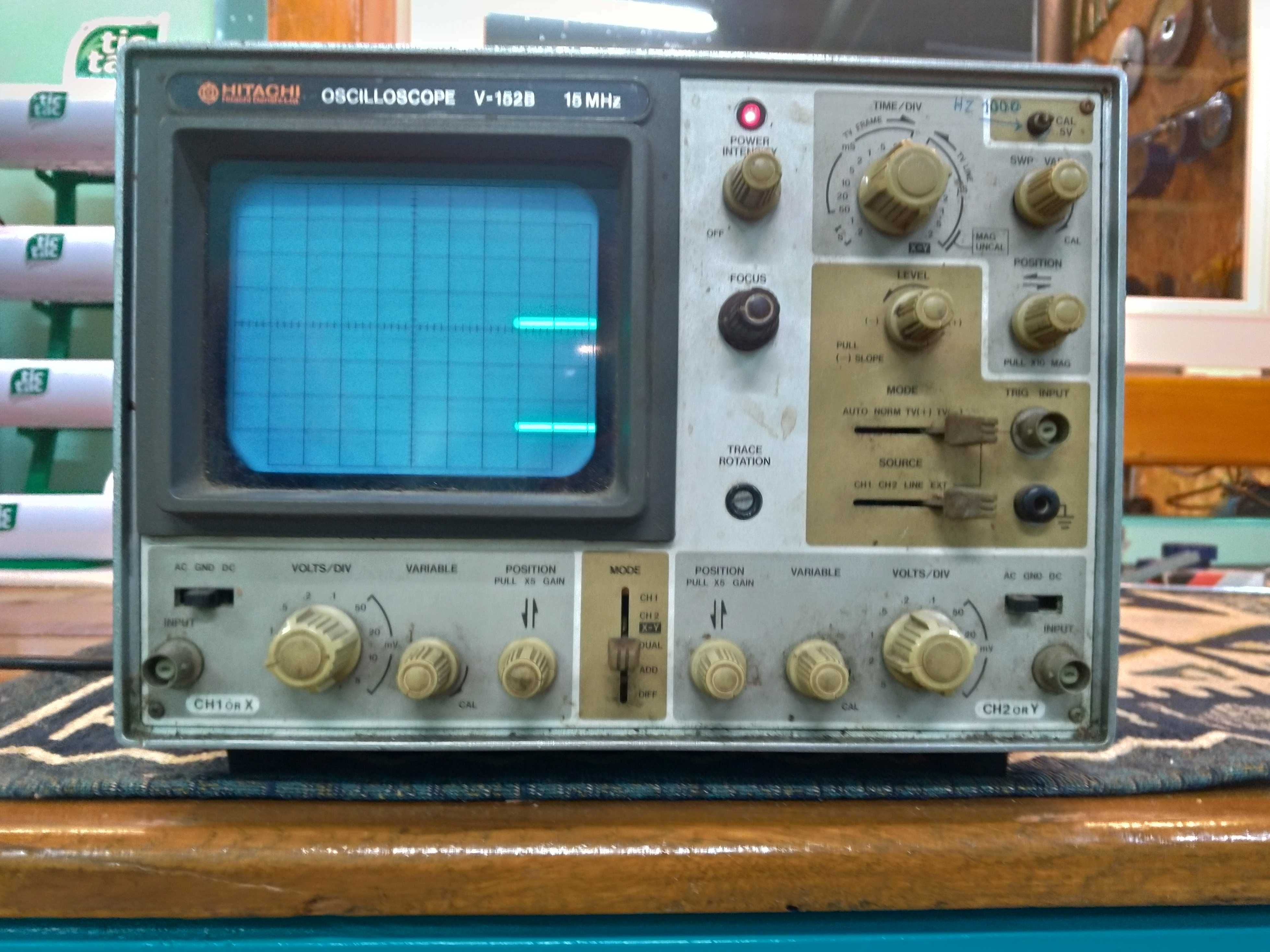 Осцилограф Hitachi V-152B 15 MHz