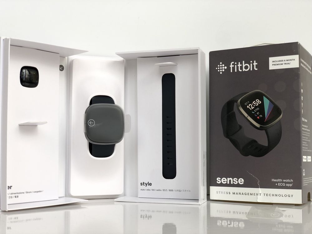 Смарт годинник Fitbit Sense Carbon/Graphite Stainless Steel FB512BKBK