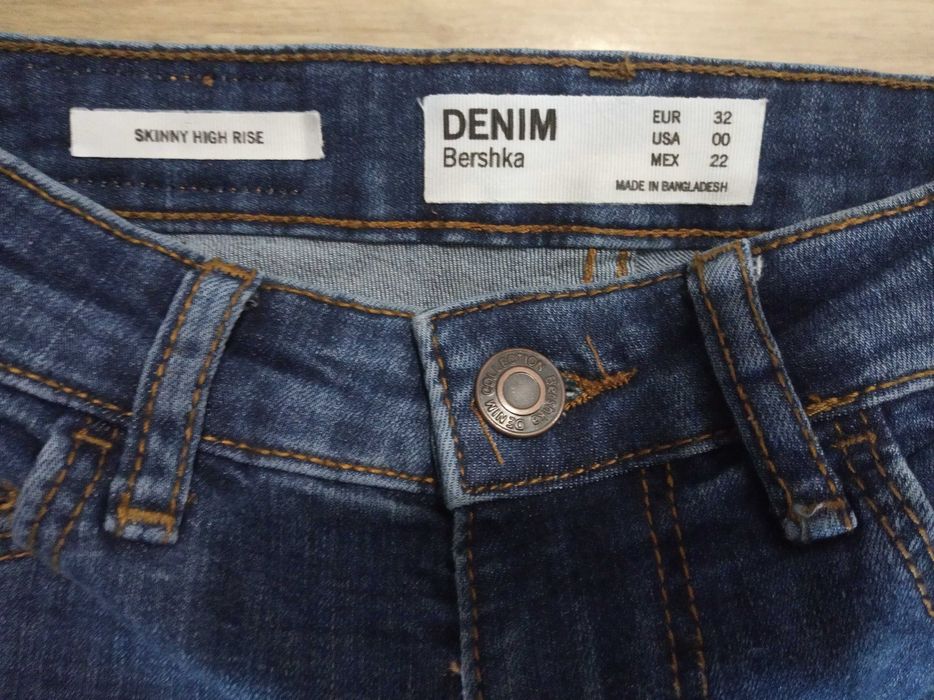 Calças de ganga Bershka NOVAS - tamanho 32 (11/12 anos)