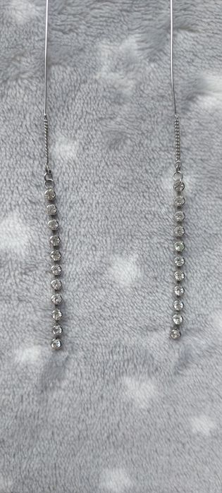 Kolczyki przewlekane cyrkonie srebro stal chirurgiczna