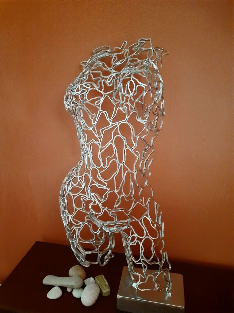 Скульптура из металла