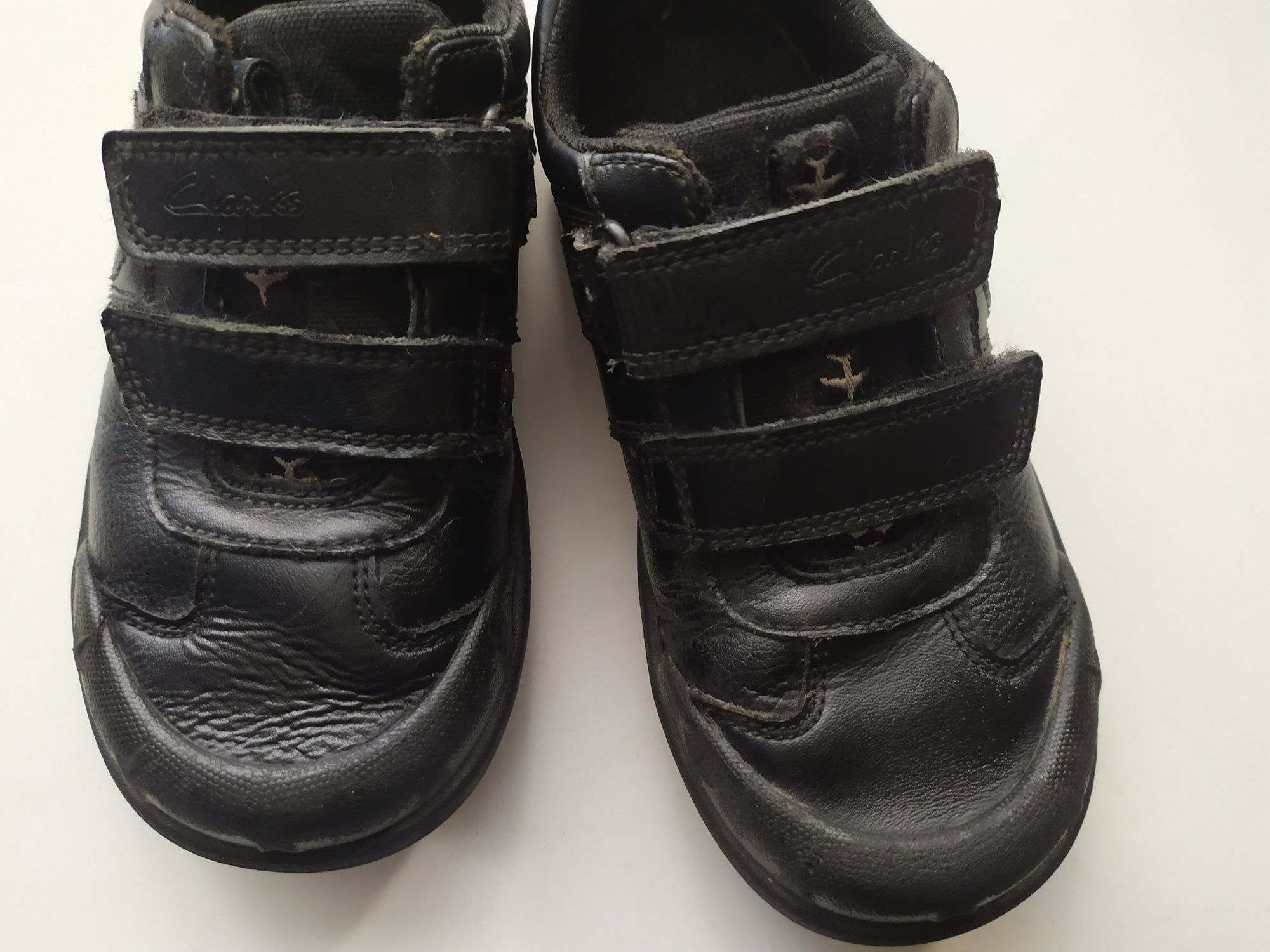 Фирменные кожаные кроссовки Clarks 29 размер
