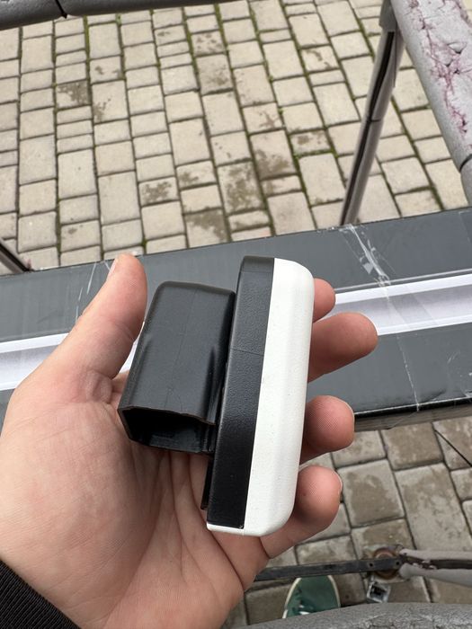 Фонарик у автобокс Thule Box Light 6951 світло свет туле