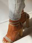 Saltos creme c/brilhantes 39