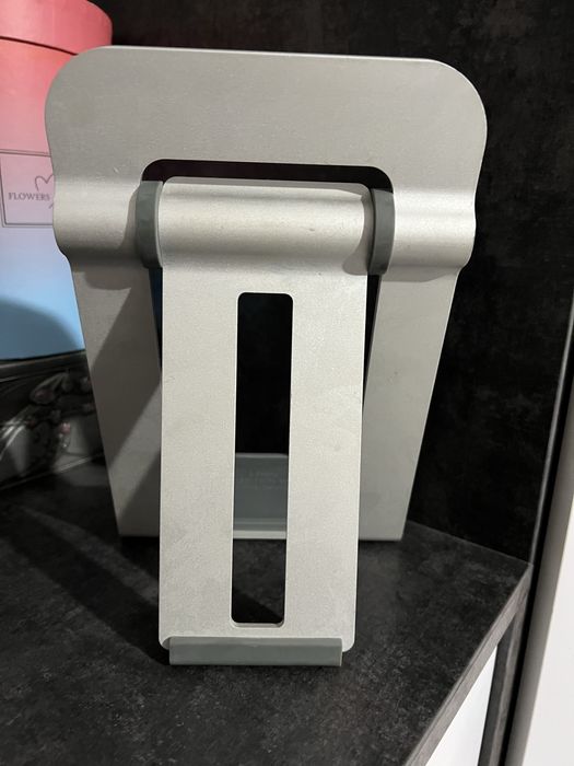 Підставка для планшета