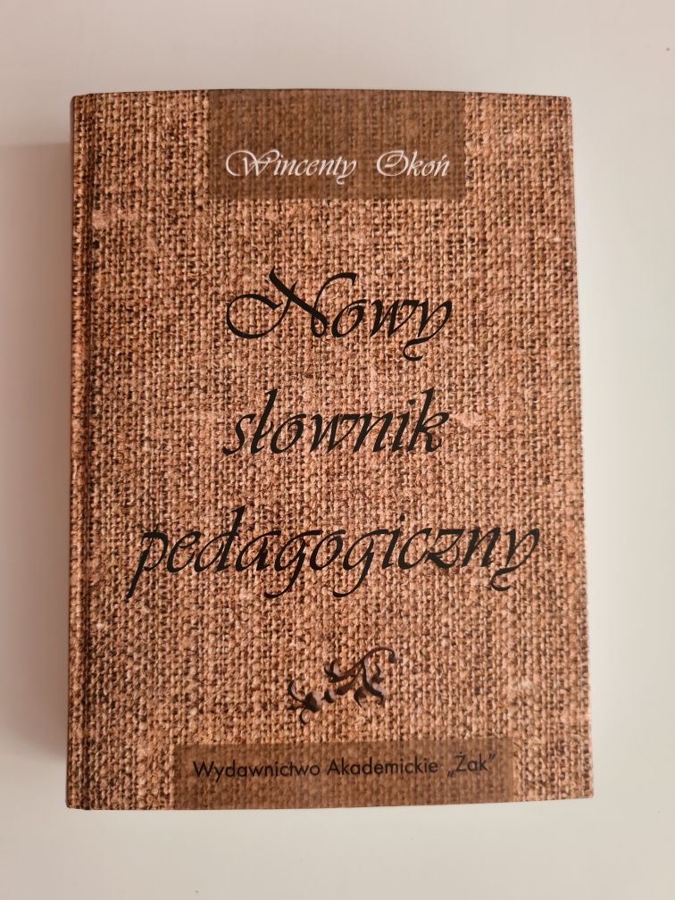 Nowy słownik pedagogiczny - Wincenty Okoń