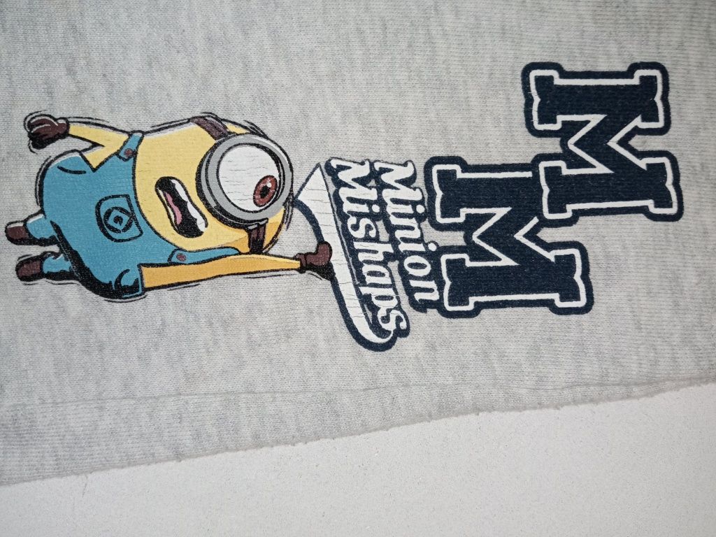 MINIONKI r.116 krótkie dresowe spodenki. Jak NOWE!