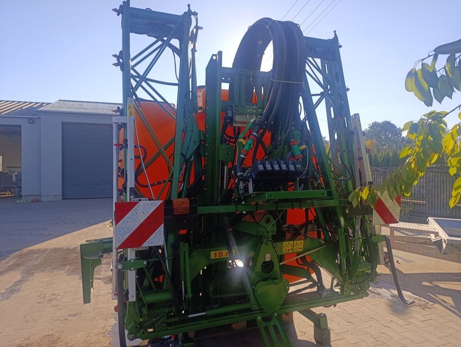 Opryskiwacz Amazone UF1501. 15m stan bdb