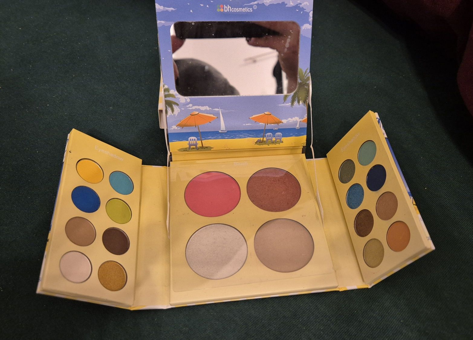 BH cosmetics MALIBU paletka cieni do powiek i twarzy