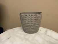 Plastikowa osłonka szaro-beżowa 19 cm