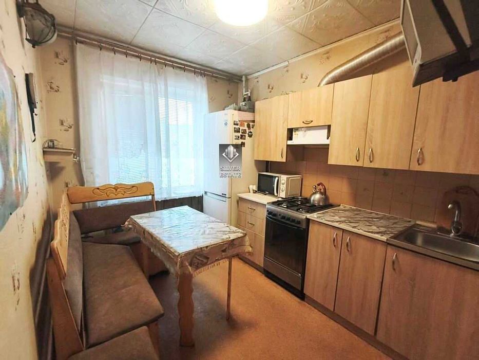 Продам 2-кімнатну квартиру, Шевченківський район, вул. Чарівна