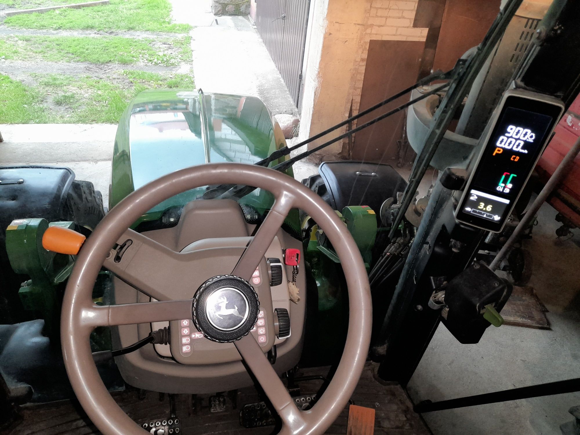 John deere 5115 R j.d. 6930