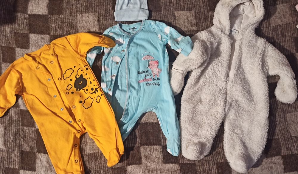 Одяг для немовлят