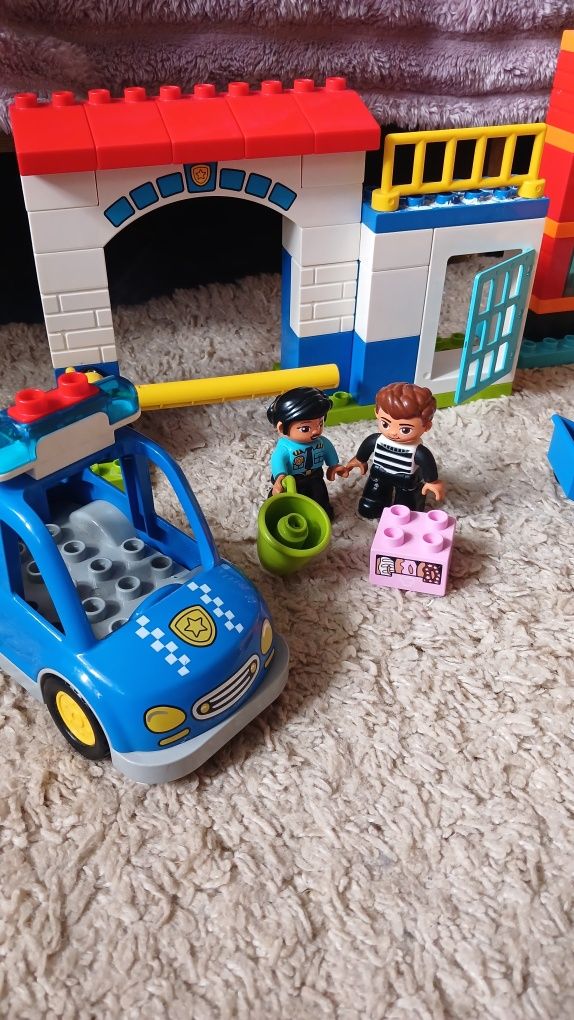 Lego duplo великий будмайдинчик і поліцейський відділок