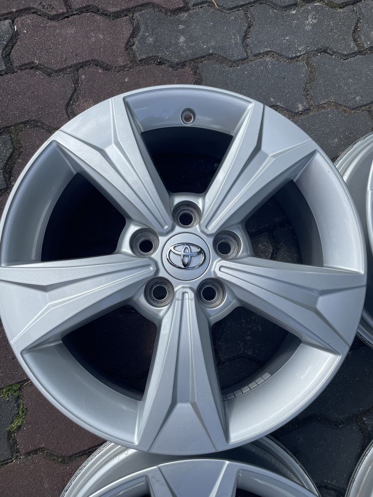 4× Felga aluminiowa Toyota OE C-HR 6.5" x 17" 5x114.3 ET 45