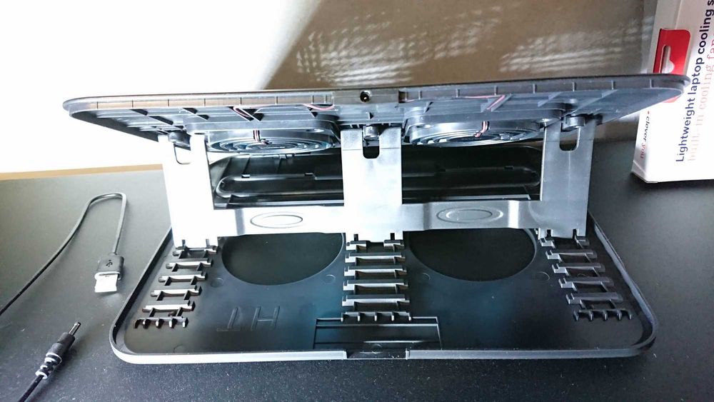 Подставка под ноутбук / планшет до 16" дюймов Trust Cyclone 17866