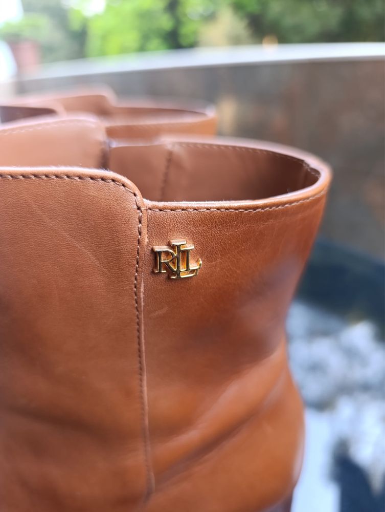 Botins de pele da marca Ralf Lauren