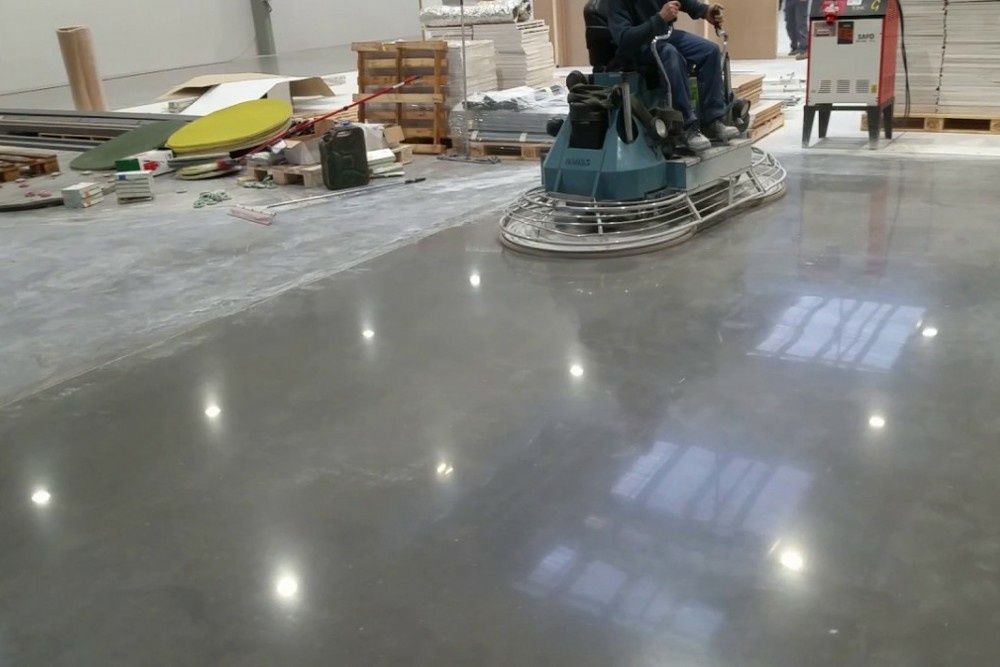 Промислова бетонна підлога/мокра стяжка,моноліти,чорнова стяжка