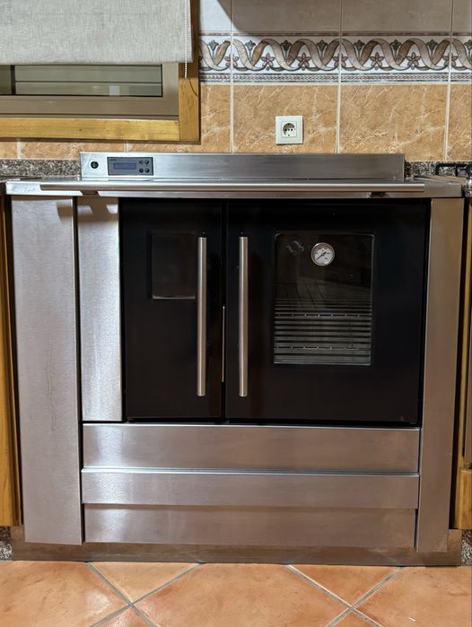 Forno a Pellets CVFO – Cozinha e Aquecimento da Casa