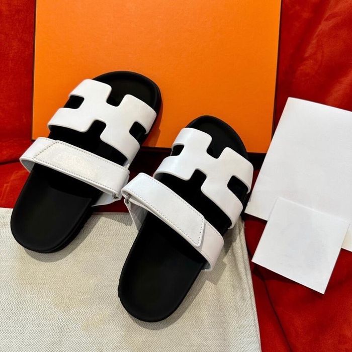 Шлепки (кожа) белые (Розпродаж)