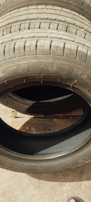 Шини літні в хорошому стані