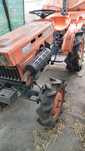 Мінітрактор Kubota B7001 повноприводний