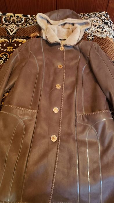 Женское теплое пальто