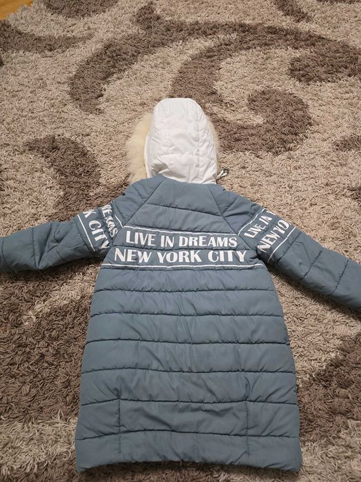 Пуховик для дівчинки 32 розмір