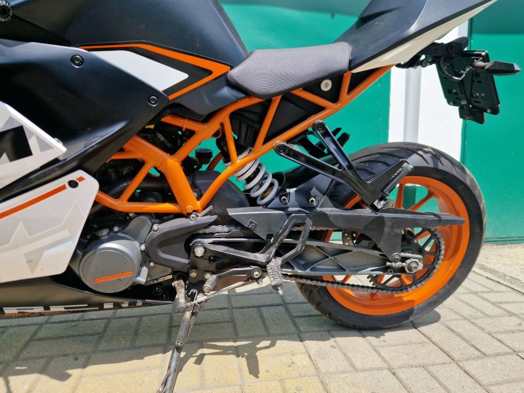 Motocykl KTM RC 125 ABS A1/B