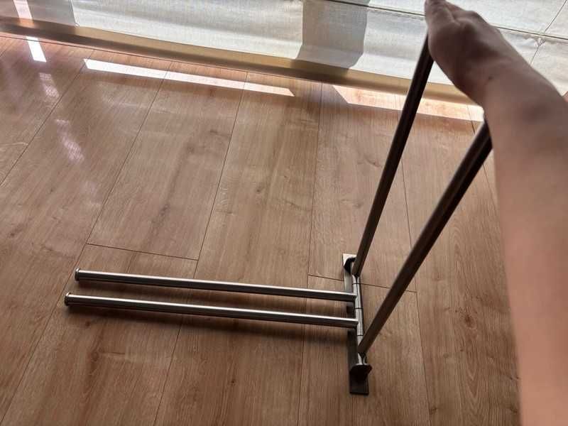 Toalheiro Grundtal dobrável da Ikea