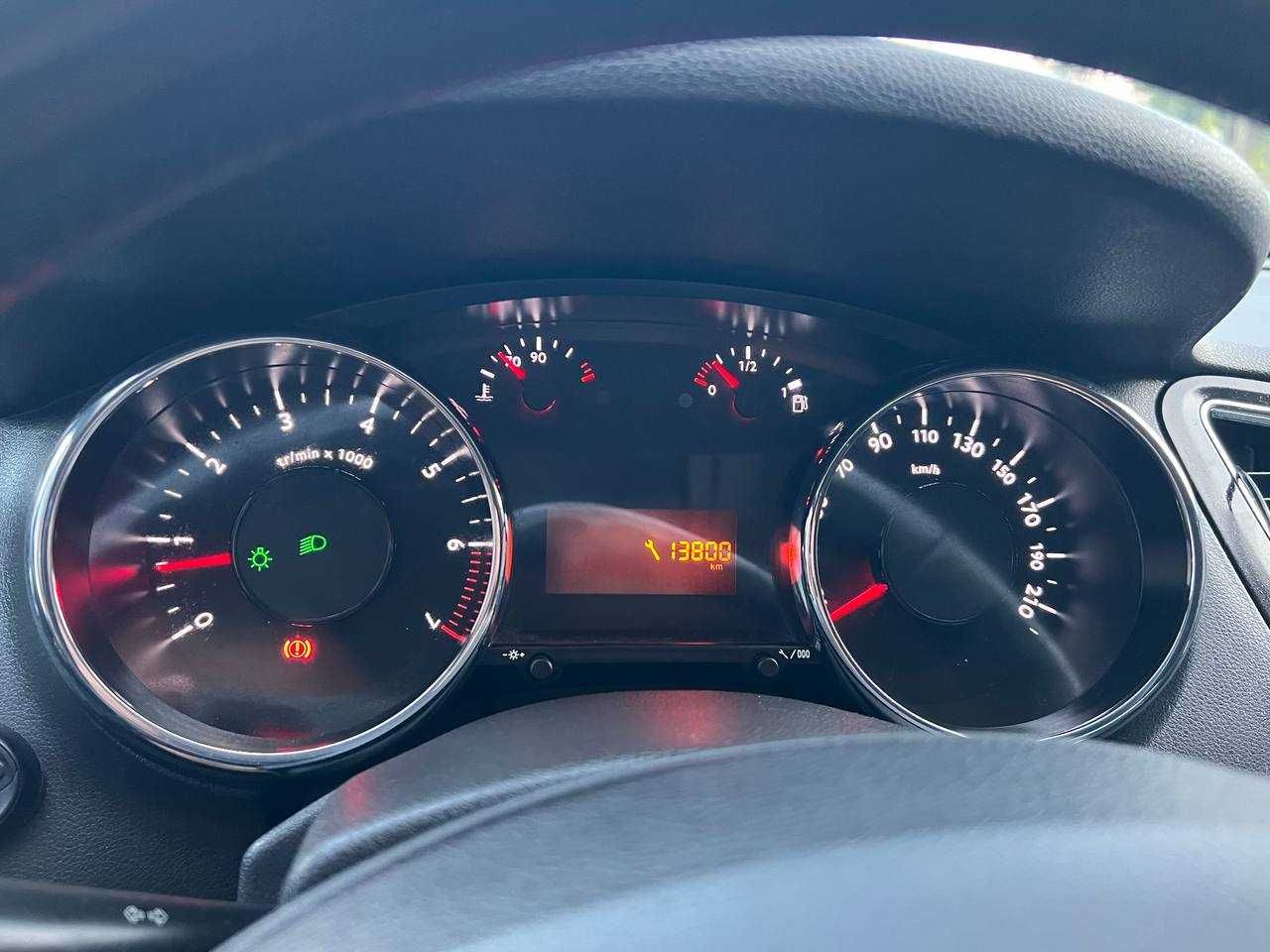 Peugeot 5008 2009 р.в. 1.6 бензин