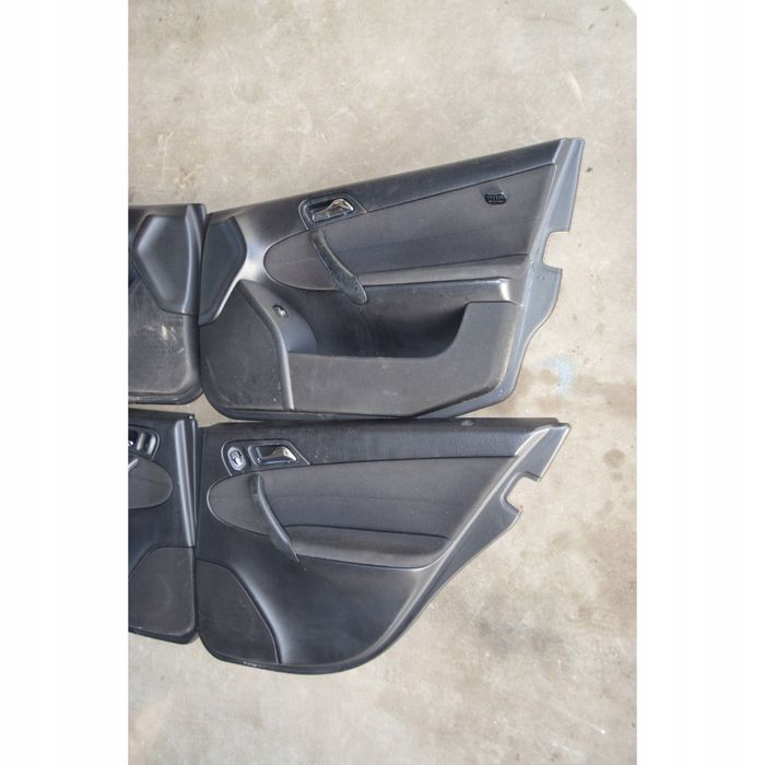 mercedes-benz c w203 boczki tapicerka drzwi komplet zestaw a2037308870
