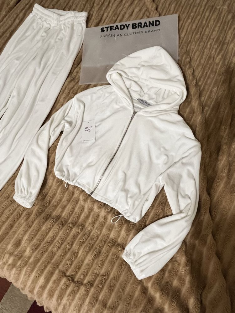 Велюровий костюм Steady brand