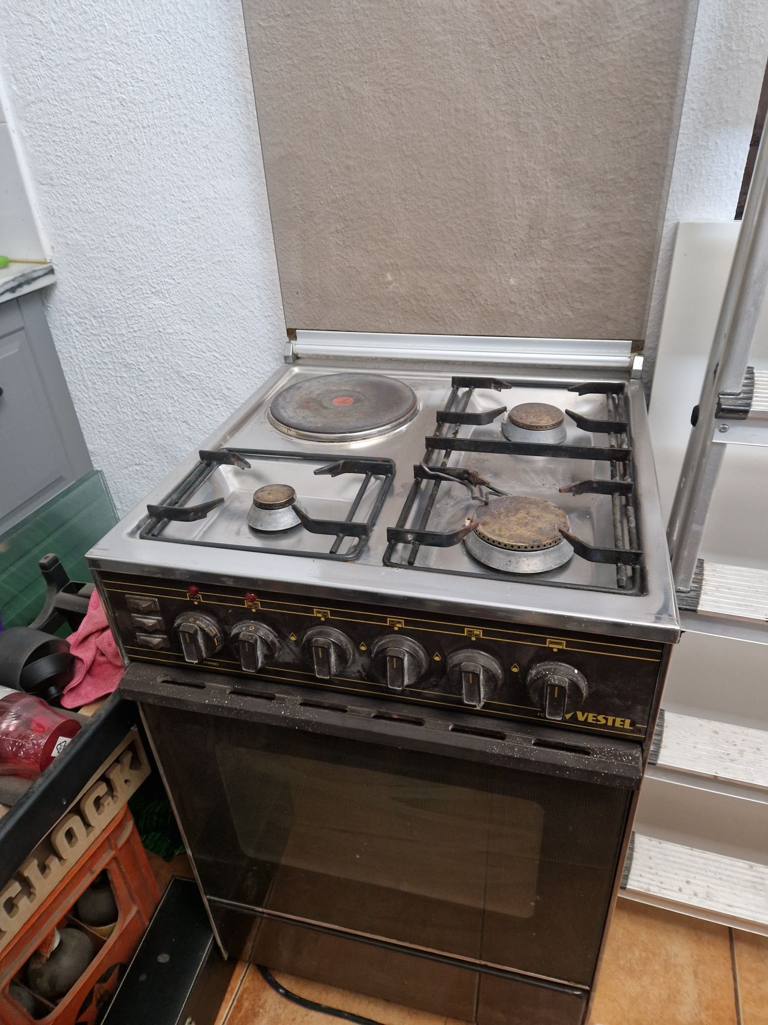 Fogão e forno vestel